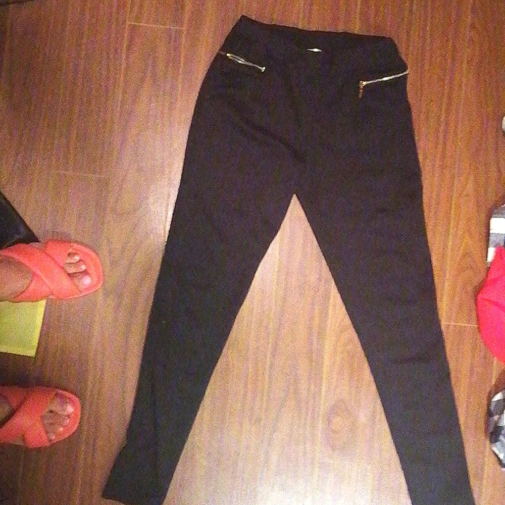 Size 14-16 girls black buttery soft pants